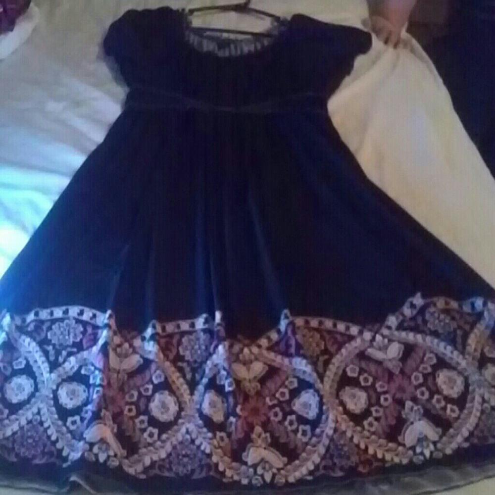 Latina dress